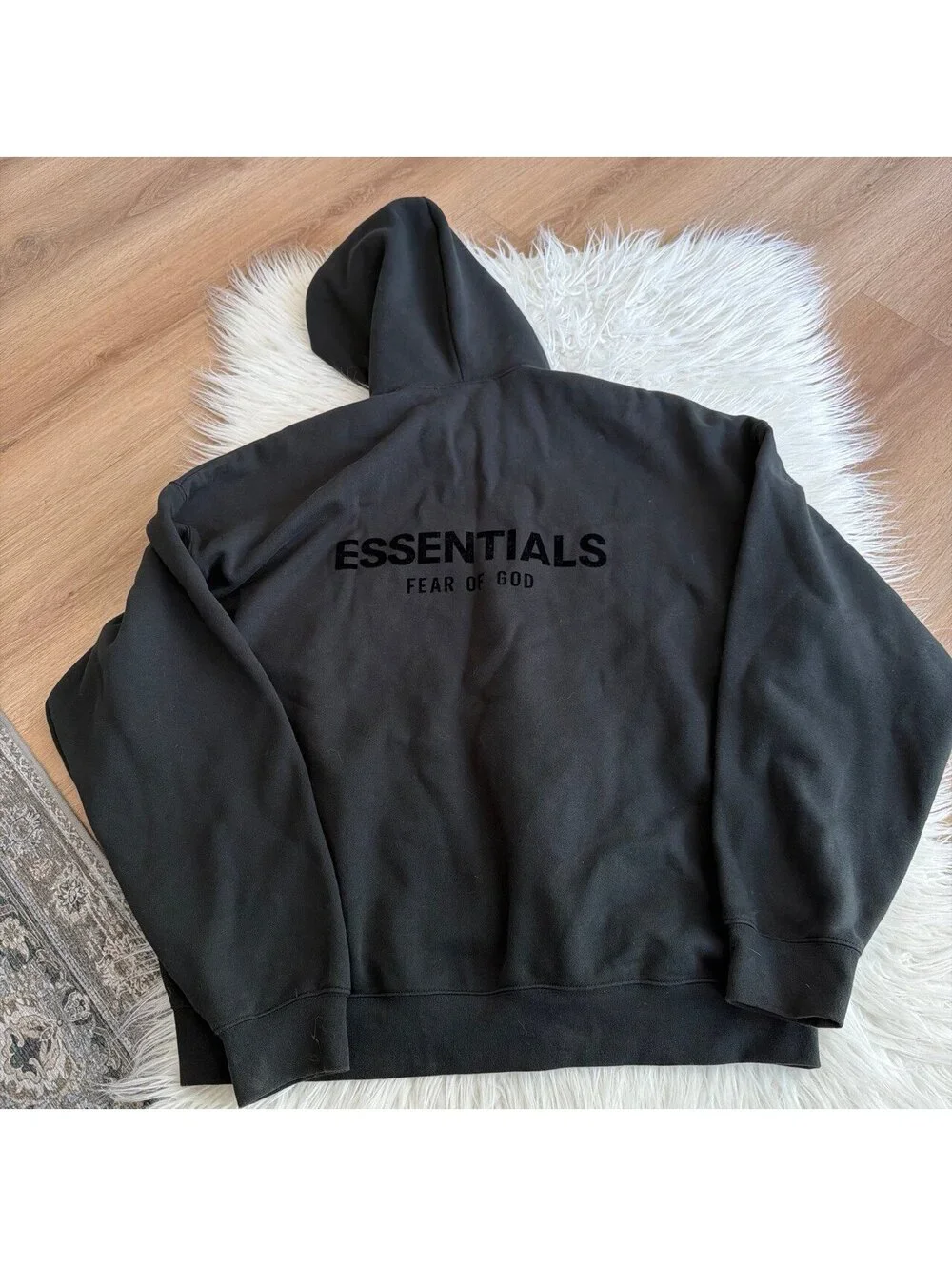Fear Of God Essentials Hoodie size XL
